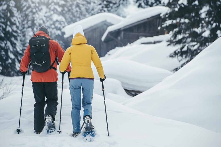 Schneeschuhwanderung - Erkunde das Stubaital zu Fuß und trete mit allen Aspekten der sagenhaften Natur in Kontakt.